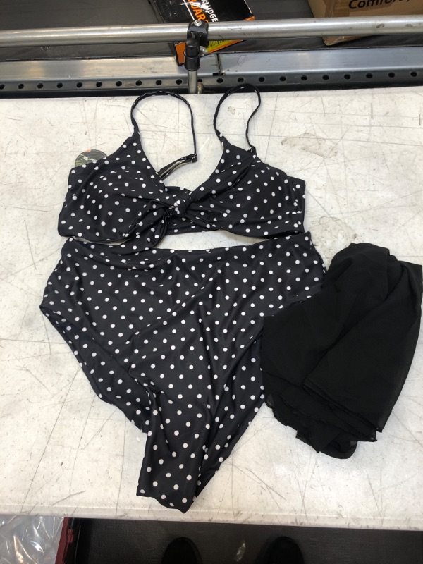 Photo 1 of 3 PIECE SWIMSUIT SIZE M
