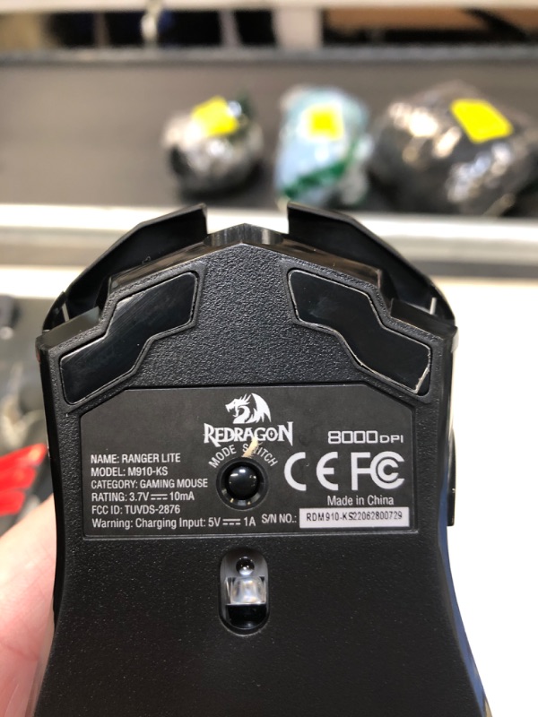 Photo 1 of GAMING MOUSE 