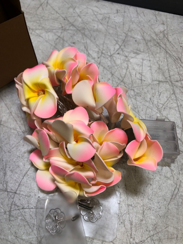 Photo 2 of AceList Frangipani 20 LED String Light Hawaiian Foam Artificial Plumeria Pink Flower Battery Powered Fairy Starry Lights for Wedding Beach Party 1 SET Pink Flowers