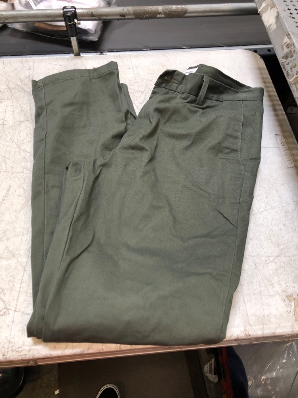 Photo 1 of 31*30  MENS GREEN PANTS 