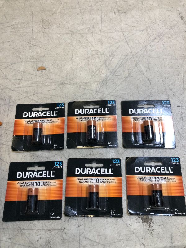 Photo 2 of 6PCS OF Duracell 123 Lithium Battery - 3V
