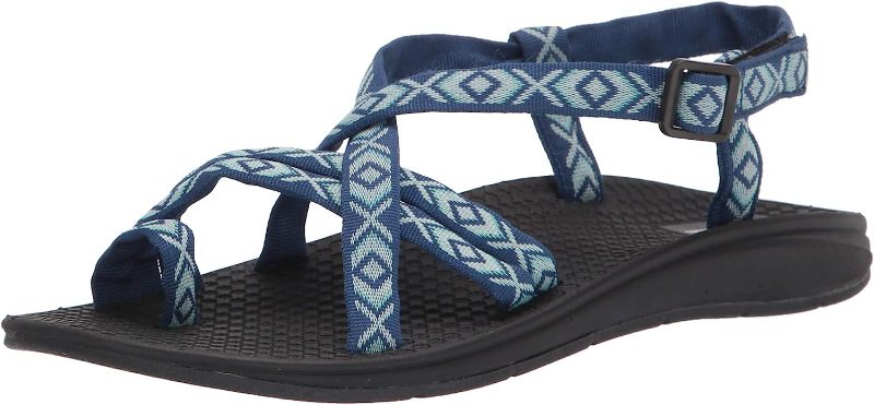 Photo 1 of Amazon Essentials Women's Hazel Flat Sandal 6