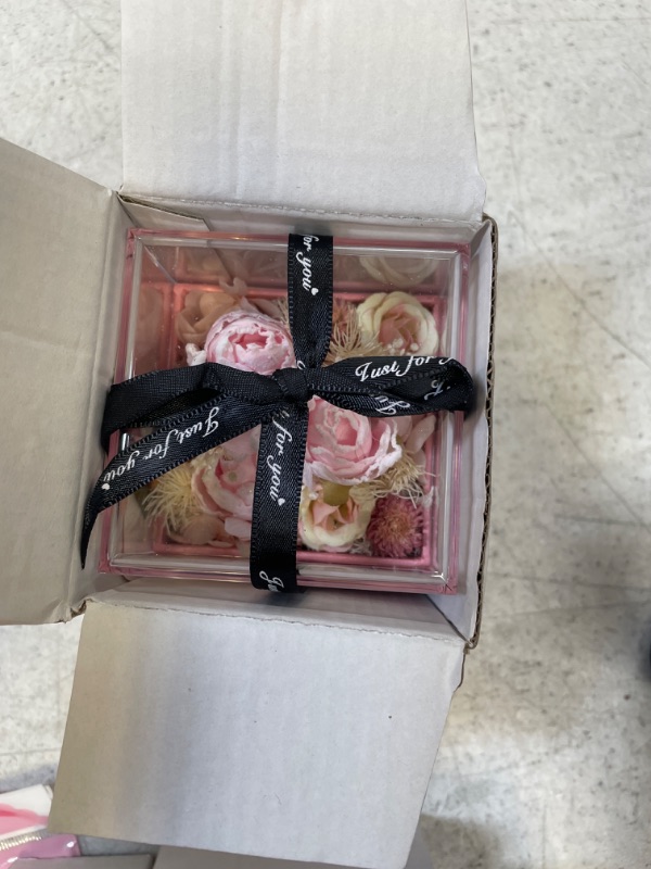 Photo 2 of YUDX121 Women Valentine's Day Gifts Forever Rose for Mom Grandma Girlfriend, Anniversary & Birthday Gifts Flowers for Mother's Day Christmas Wedding Rose Box Fh12-005