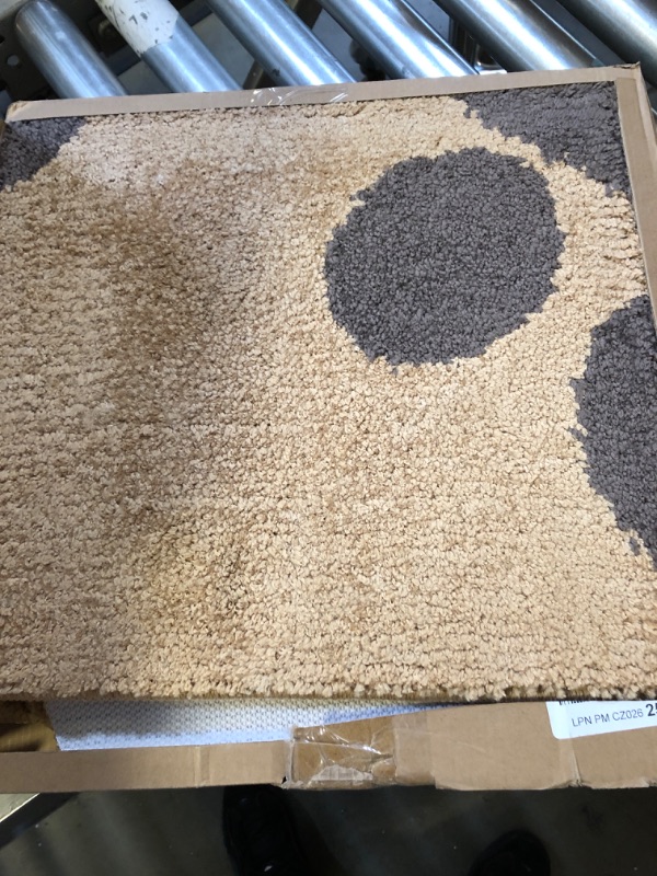 Photo 2 of Indoor Door Mat 31.5" x 47", Dog Door Mat for Muddy Wet Paws and Shoes, Non-Slip, Absorbent, Dirt Resist Mat, Machine Washable Entrance Rug Low-Profile Inside Entry Doormats for Entryway, Beige 31.5" x 47" Beige