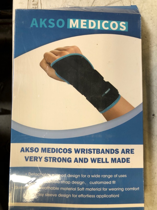 Photo 3 of AKSO MEDICOS Wrist Brace for Carpal Tunnel Relief Night Support,Adjustable Wrist Support Splint Support Hand Brace with 3 Stays Left Medium
