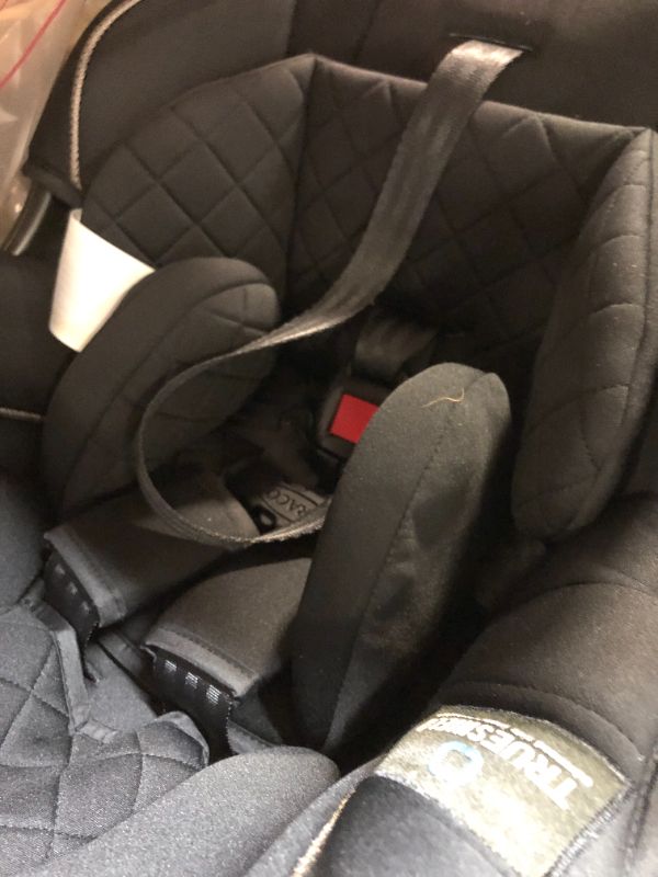 Photo 3 of Graco SnugRide SnugLock 35 LX Infant Car Seat, Baby Car Seat Featuring TrueShield Side Impact Technology