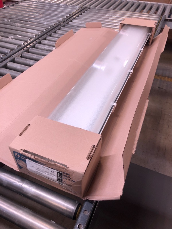 Photo 1 of Lithonia Lighting DMW 2 32 MVOLT GEB10IS Fluorescent Linear Enclosed and Gasketed Wet Light, White
