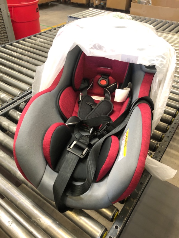 Photo 2 of Baby Trend Trooper 3 in 1 Convertible Car Seat
