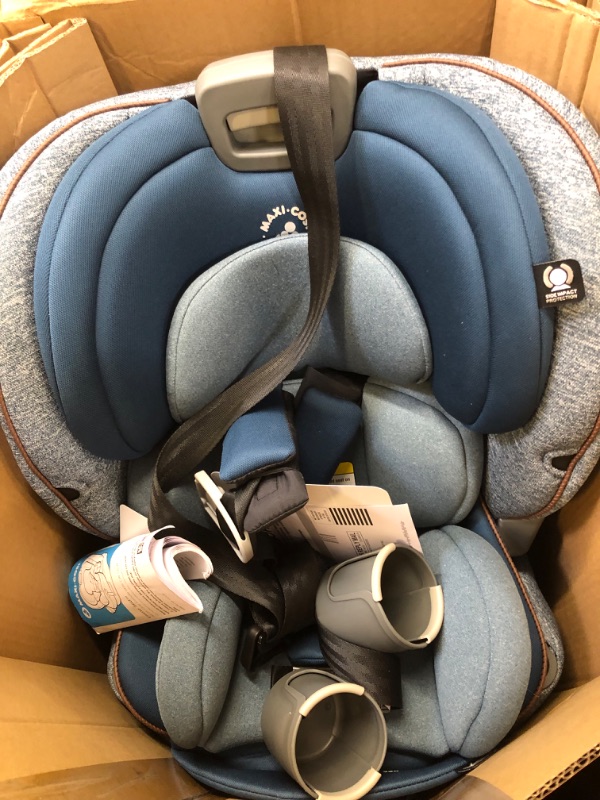 Photo 2 of Maxi-Cosi Emme 360 Rotating All-in-One Convertible Car Seat, Pacific Wonder