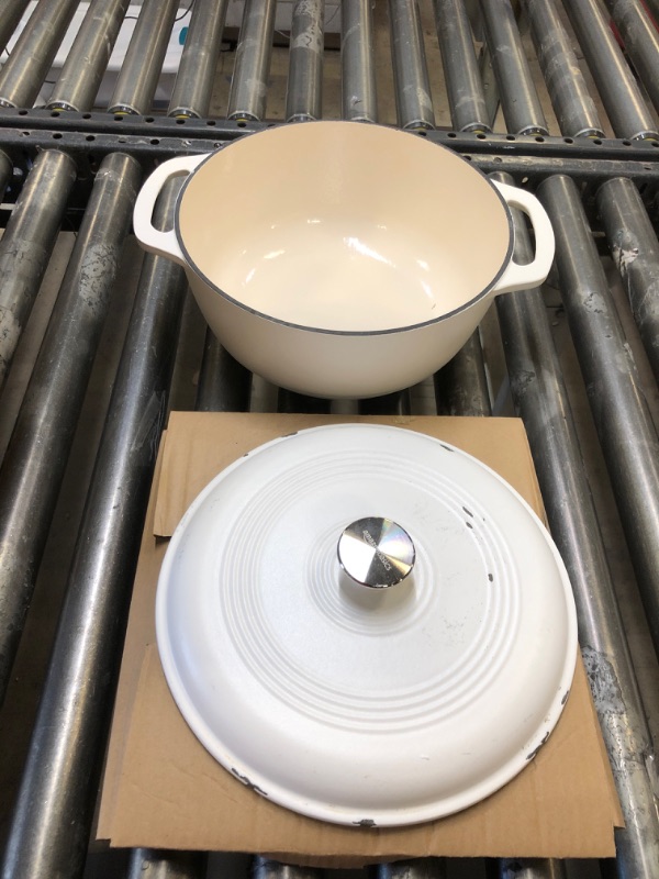 Photo 1 of Amazon Basics Enameled Cast Iron Covered Round Dutch Oven, 7.3 Quart, Matte White
