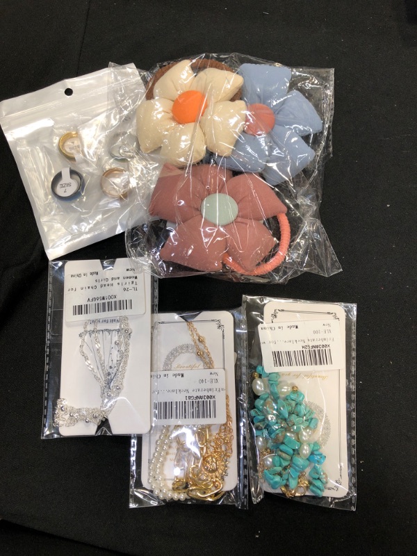 Photo 1 of 5pc Bag Lot Accessories