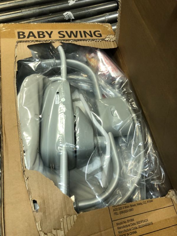 Photo 2 of Baby swing