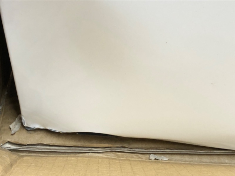 Photo 4 of 2.6 cu. ft. Mini Fridge in White without Freezer
