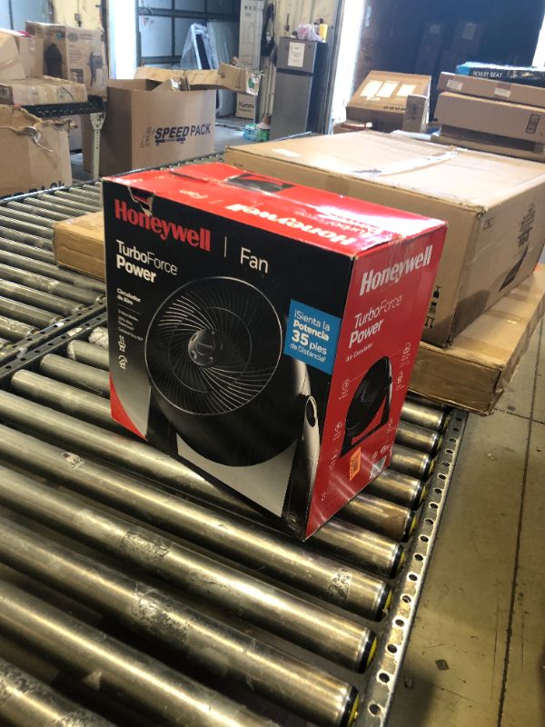 Photo 3 of 12 in. 3 Speed Whole Room Circulator Floor Fan