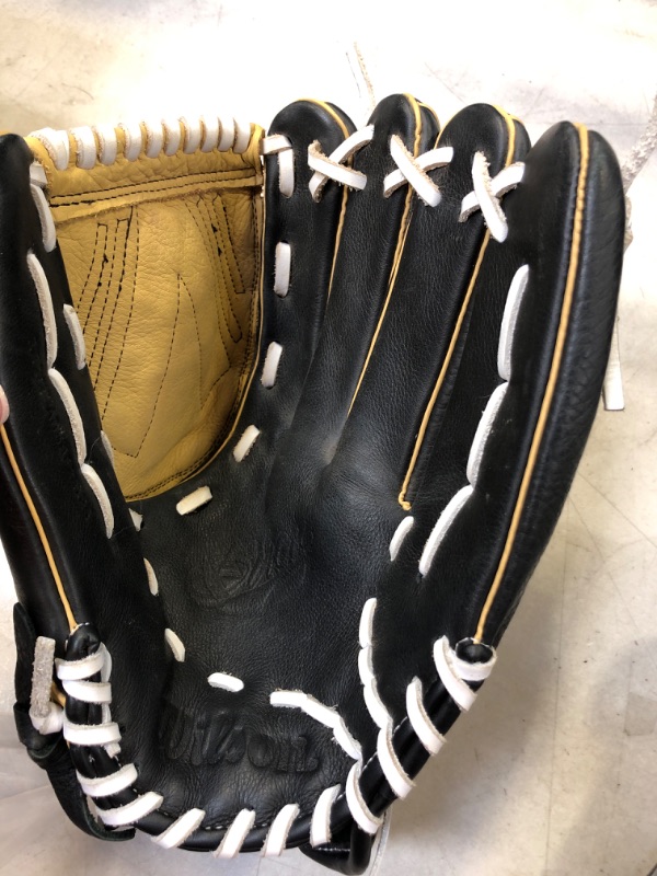 Photo 3 of 1Piece WILSON 2022 A550 Siren Fastpitch Softball Glove Series Right Hand Throw 12.5" Black/Blonde/White