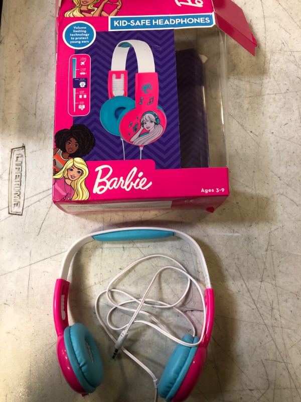 Photo 1 of BARBIE KIDS SAFE HEADPHONE 