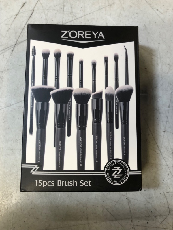 Photo 3 of Zoreya Makeup Brushes 15Pcs Makeup Brush Set Premium Synthetic Kabuki Brush Cosmetics Foundation Concealers Powder Blush Blending Face Eye Shadows Black Brush Sets
