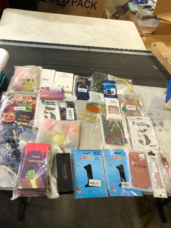 Photo 1 of 25 PCS MISC. ITEMS BAG LOT