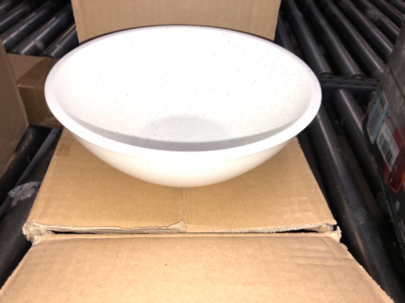 Photo 1 of 4 COUNT WHITE CERAMIC BOWL SET