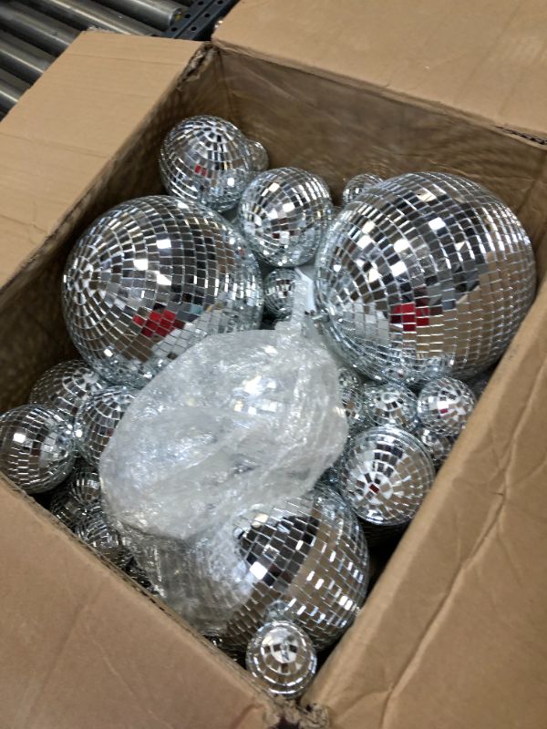 Photo 3 of 200 Pcs Disco Balls Ornament Mini Disco Balls Small Mirror Silver Hanging Decorations Reflective Disco Ball for 70s Disco Themed Party Christmas Tree Birthday Wedding (8, 6, 4, 3, 2, 1 Inch)
