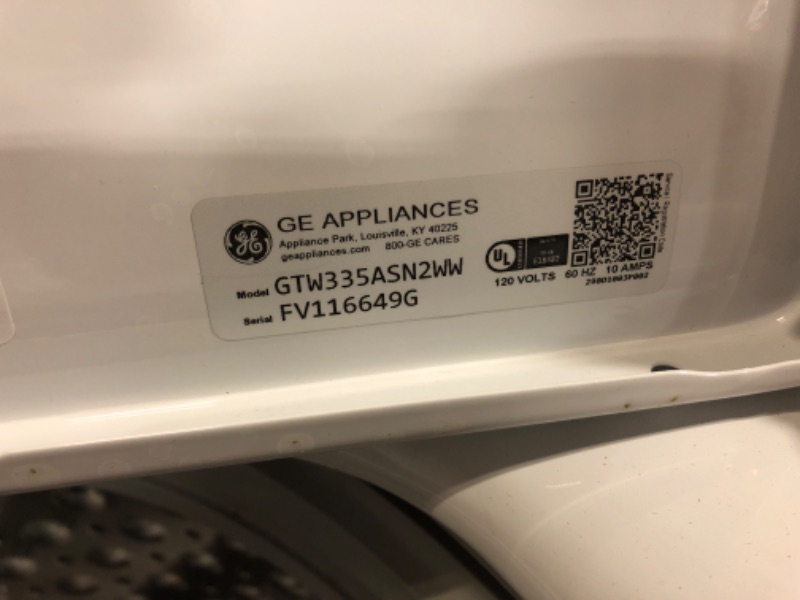 Photo 2 of GE 4.2-cu ft Agitator Top-Load Washer (White)
