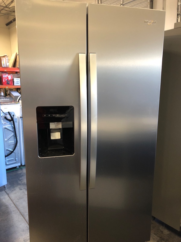 Photo 4 of Whirlpool 24.6-cu ft Side-by-Side Refrigerator with Ice Maker (Fingerprint Resistant Stainless Steel)
