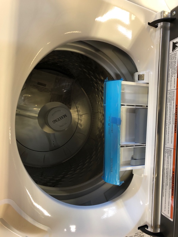 Photo 2 of Maytag Smart Capable 5.2-cu ft High Efficiency Agitator Smart Top-Load Washer (White) ENERGY STAR

