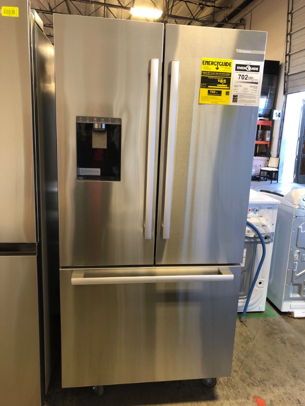 Photo 2 of Bosch 500 Series 26-cu ft Smart French Door Refrigerator with Ice Maker (Stainless Steel) ENERGY STAR
