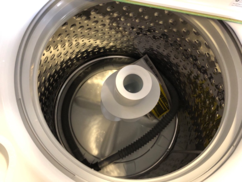 Photo 2 of GE 4.2-cu ft Agitator Top-Load Washer (White)
