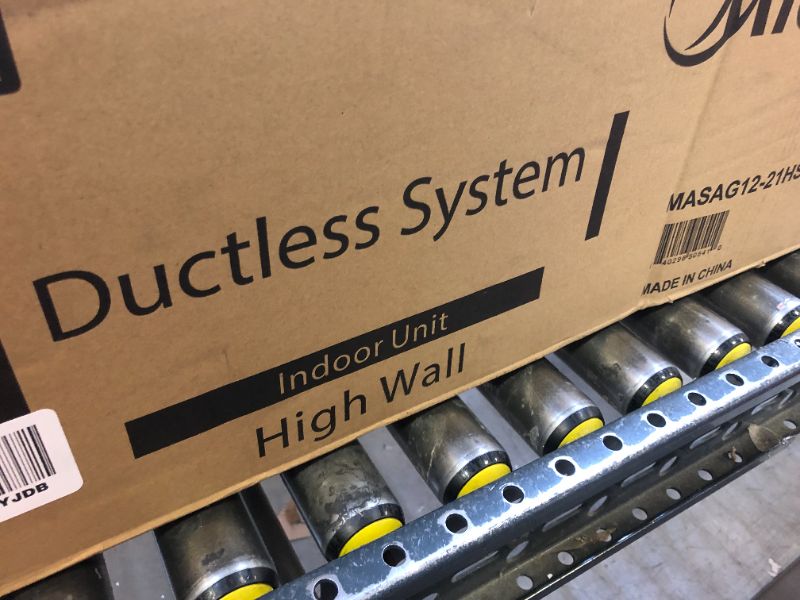 Photo 4 of INCOMPLETE SET!!!! Midea 12000 BTU Mini Split AC/Heating system, 208/230V, 21.4 SEER2, Coverage Up to 550 Sq.Ft Mini Split Air Conditioner, Energy Efficient Inverter AC with Heat Pump Pre-Charged, Compatible with Alexa 12000 BTU 208/230V 
ONLY INDOOR HIGH