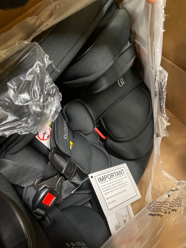 Photo 2 of Britax One4Life Convertible Car Seat, 10 Years of Use from 5 to 120 Pounds, Converts from Rear-Facing Infant Car Seat to Forward-Facing Booster Seat, Machine-Washable Fabric, Onyx