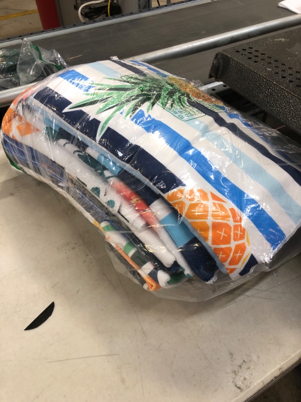 Photo 1 of 10 pack pineapple pool towels