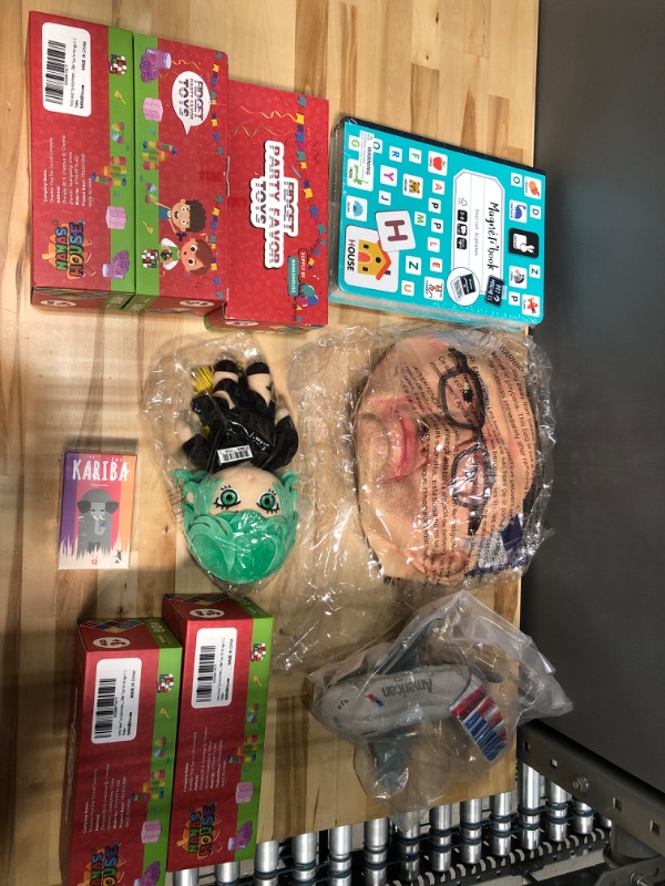 Photo 1 of 10 Toy/Game Bundle