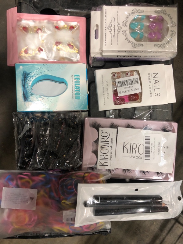 Photo 1 of 8 Women's Accessory Bundle