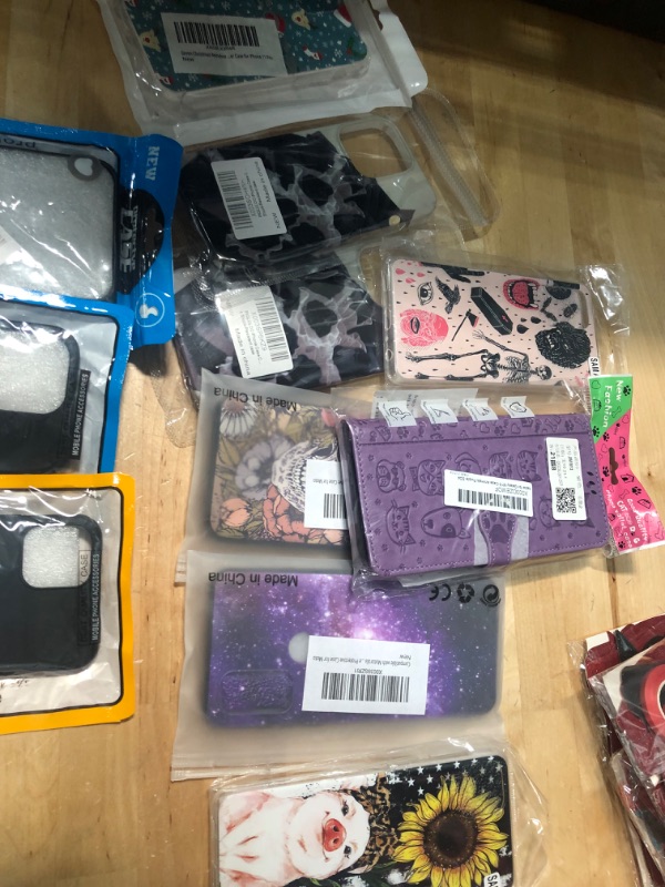 Photo 1 of 11 PACK RANDOM IPHONE CASES 