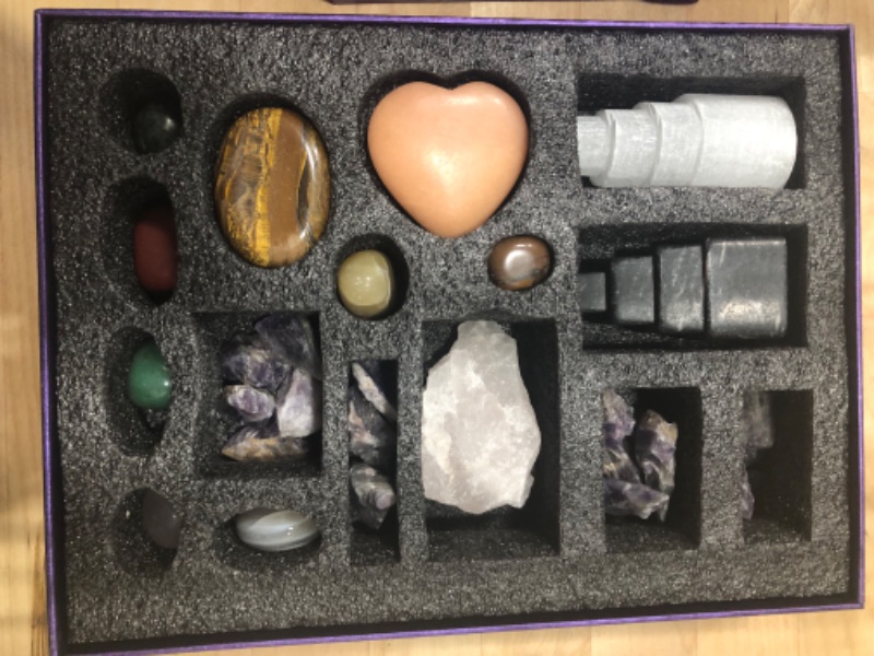 Photo 3 of HANGFEIBAC Crystals Healing Stones Sets,7 Chakra Set Tumbled Stones/4-9 Amethyst Raw Crystal/1 Raw Rose Quartz/1 selenite skyscraper/1 Black Tower/1 Tiger Eye Thumb Worry Stone/1 Rose Quartz Heart Exclusive 16 Set