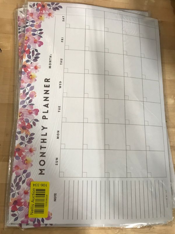 Photo 2 of Large Desk Calendar Notepad – 18 Sheets Easy Tear-Off - Floral Design - 16.4 x 11.2 inches Y