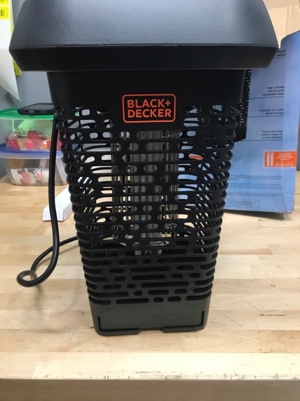 Photo 2 of 
Does Not Work*******BLACK+DECKER Bug Zapper, Electric UV Insect Catcher & Killer for Flies, Mosquitoes, Gnats & Other Small to Large Flying Pests, 1 Acre Outdoor...
Size:1 Acre Coverage
Style:Insect Killer