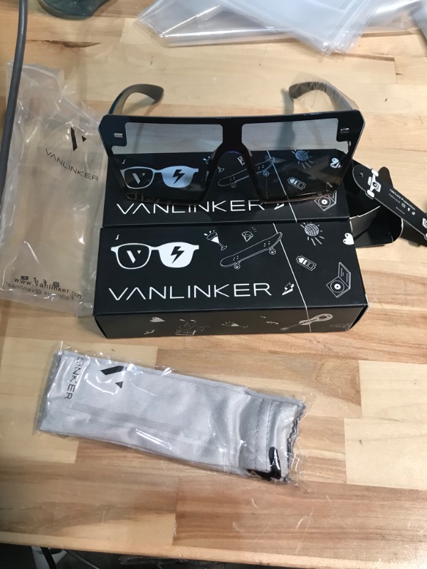 Photo 2 of 2 ITEMS VANLINKER Big Flat Top Oversized Shield Sunglasses for Women Men Square Rimless Fashion Shades VL9517 BUNDLE