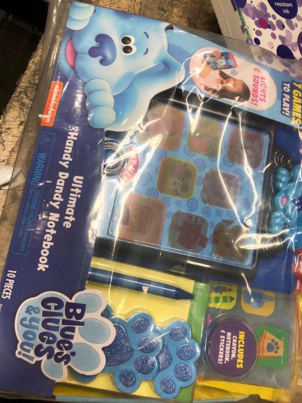 Photo 2 of Blue’s Clues & You! Ultimate Handy Dandy Notebook, Interactive Kids Toy with Lights and Sounds, Blue's Clues Game, by Just Play