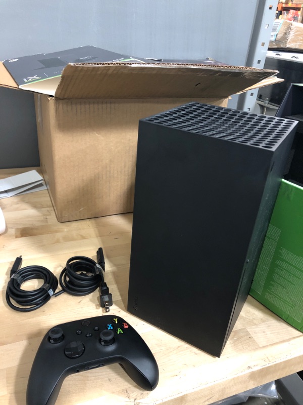 Photo 2 of Xbox Series X
