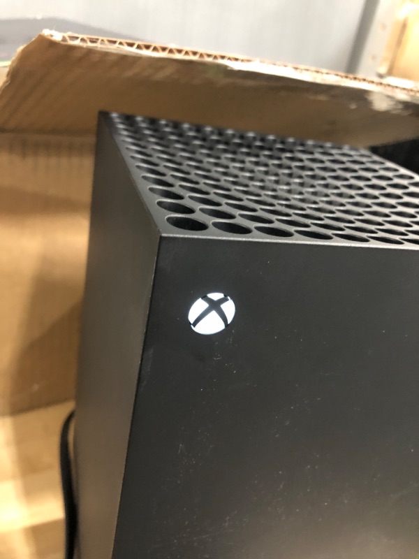 Photo 3 of Xbox Series X
