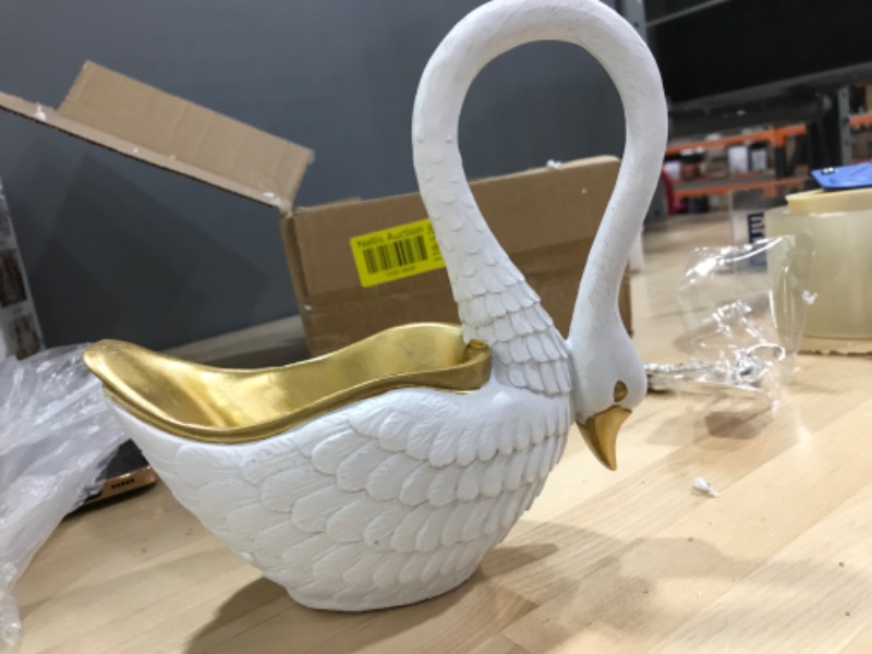 Photo 3 of DINLiAN S Elegant Swan Decoration Bowl,Candy Dish Bowl, Key Bowl for Entryway Table,for Fireplace,Centerpiece,Coffee Table Decoration (WHITE/GOLD)
***CHARM INCLUDED***