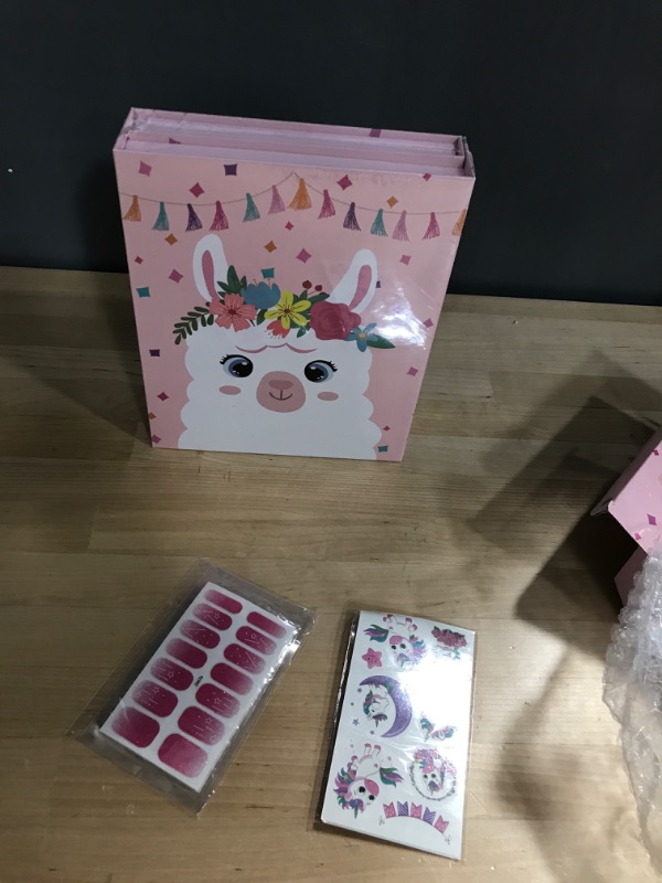 Photo 2 of ***BRAND NEW***
Meland Kids Makeup Kit for Girl - 61 PCS Real Makeup for Kids Washable Makeup Set for Girls 3 4 5 6 Years Birthday for Girls