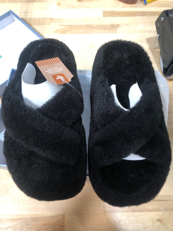 Photo 3 of JABASIC Women Cross Band Slippers Orthopedic Slides with Arch Support Faux Fur slides House Slipper Indoor Outdoor SIZE 8