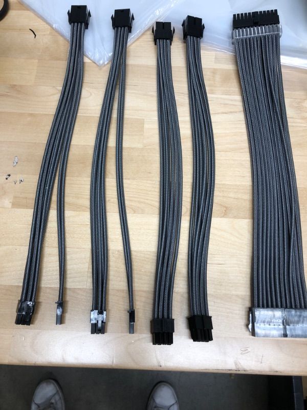 Photo 1 of SLEEVED EXTENSION CABLE X1 20+4 PIN X2 CPU  P8(4+4) PIN X2 PCI-E P8 (6+2) PIN EXTENSION CABLES SUPPORT ALL ATX 12V INTERFACE 30CM WIRE 16AWG 18 AWG  TERMINAL PHOSPHUR COPPER PLATED WITH TIN 
