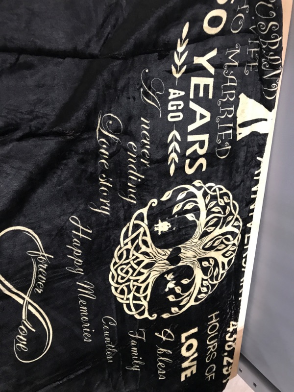 Photo 2 of Large plush throw blanket 50th anniversary, marriage, black and gold (4'x5' ft)