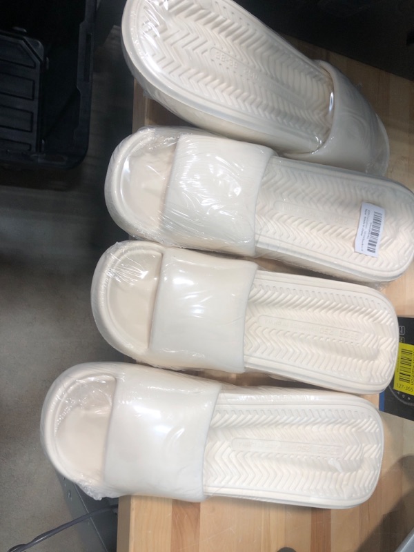 Photo 1 of Bundle of 4 Pairs of Size 39 Beige Foam Slides