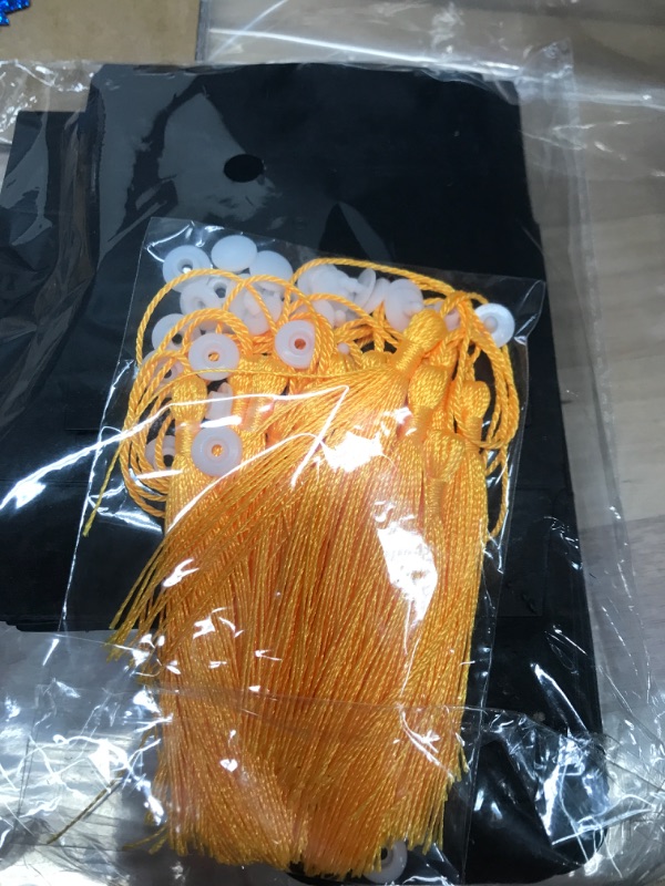 Photo 3 of 20 ITEMS, GRADUATION DECORATION BUNDLE