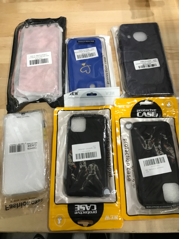 Photo 1 of 6 ITEMS PHONE CASES BUNDLE